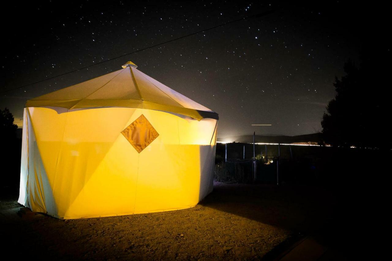 Cave, Yurt, Bubble And Other Glamping Adventures Hotel Sedona Exterior foto